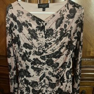 NWOT - Laundry by Shelli Segal Women's Rose Floral Ruched Mesh Top - SZ M